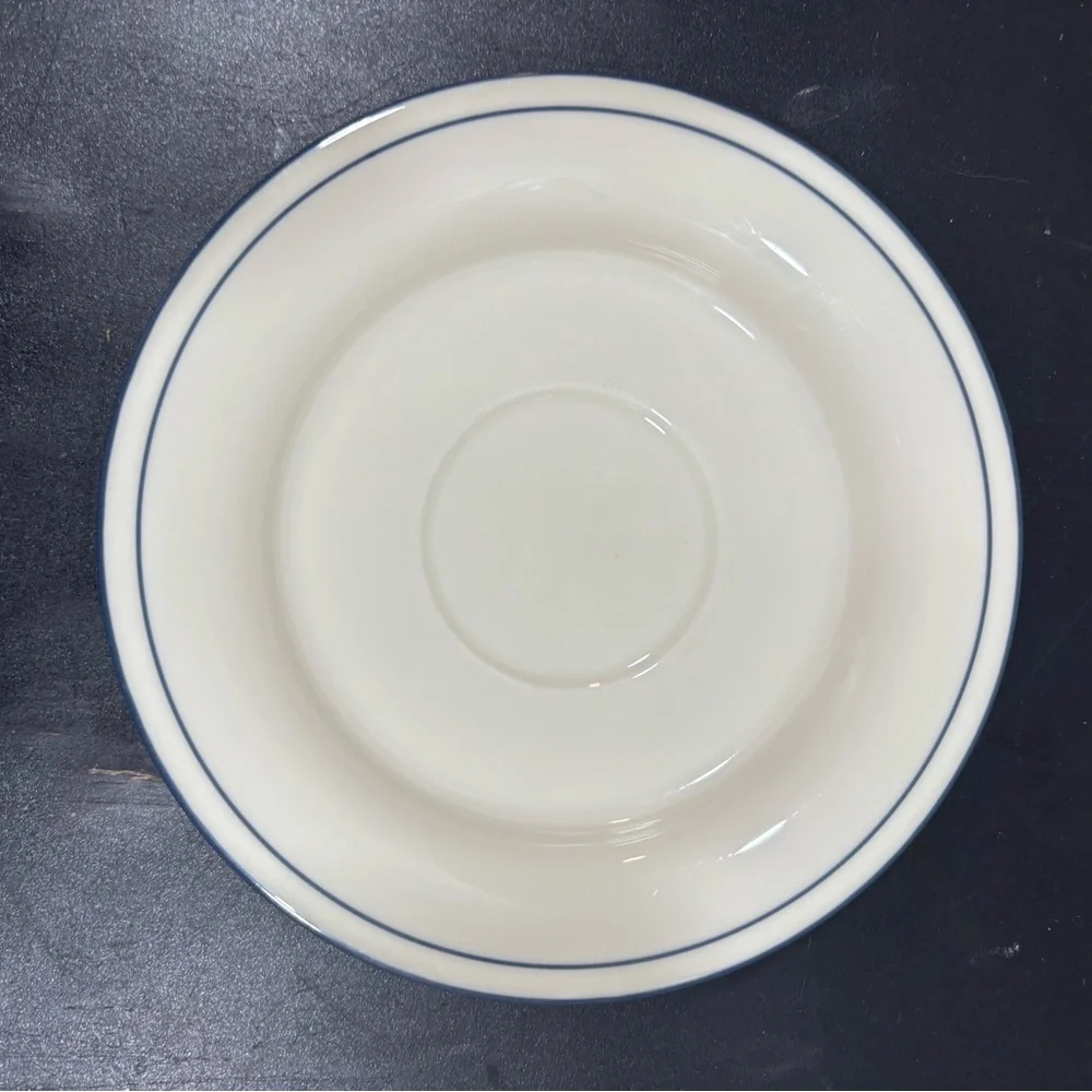 Lenox Chinastone Poppies on Blue 5 Piece Place Setting with Floral Design - Picture 11 of 12